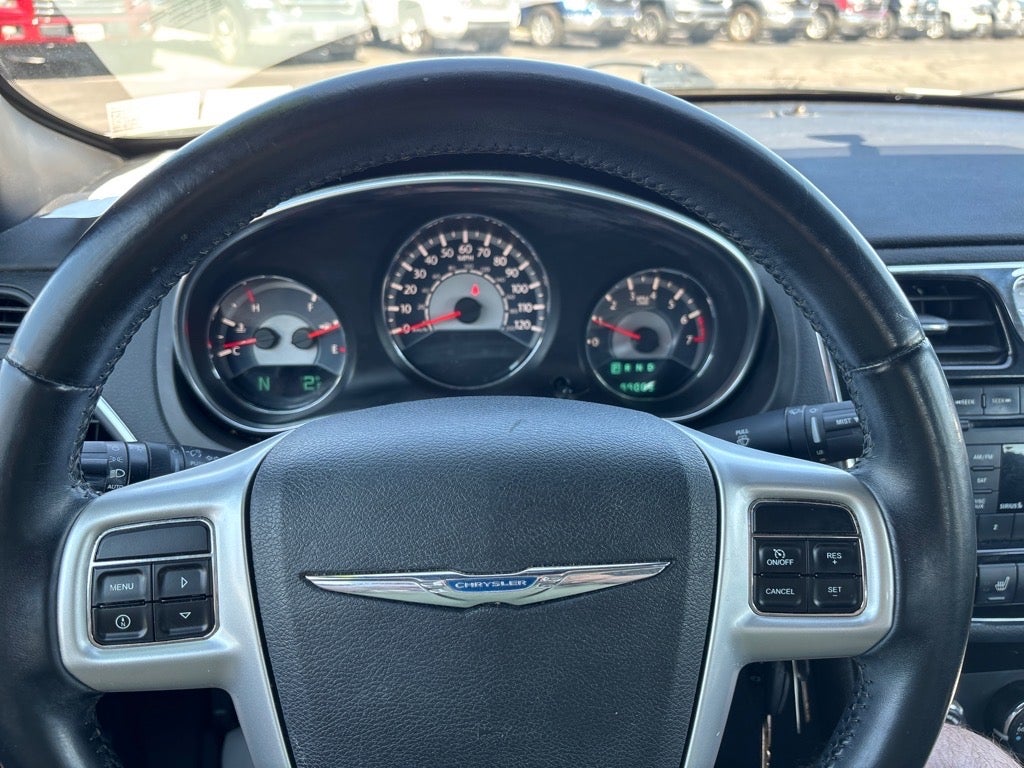 2014 Chrysler 200 Touring