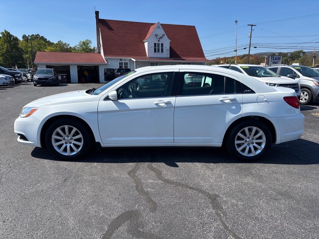 2014 Chrysler 200 Touring