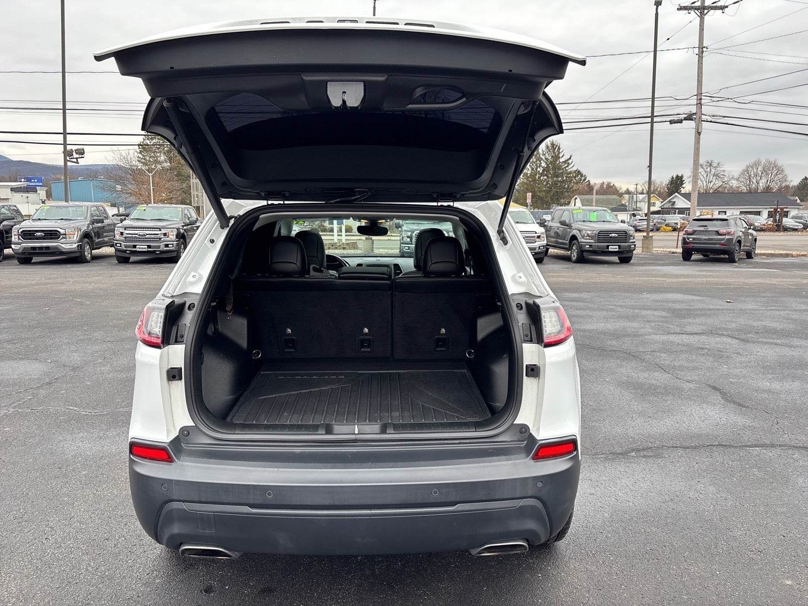 2019 Jeep Cherokee Latitude Plus