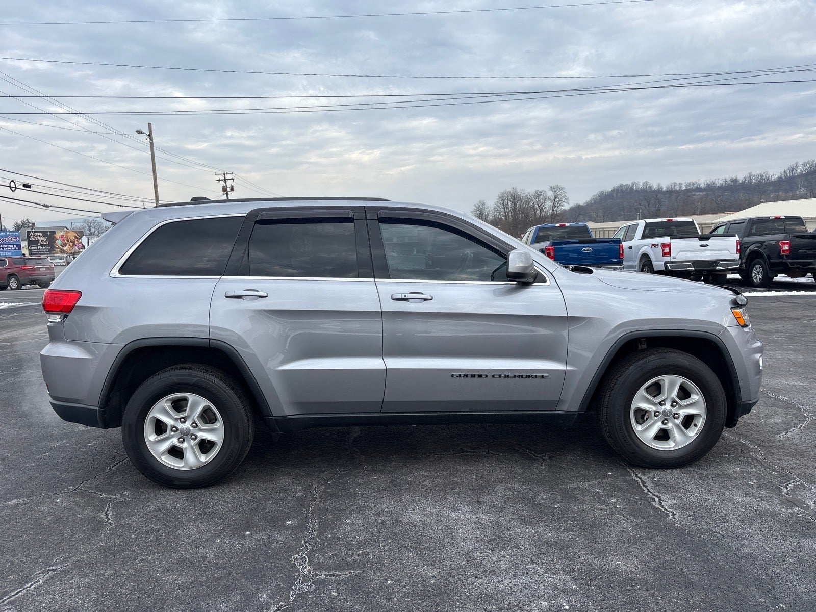 2017 Jeep Grand Cherokee Laredo