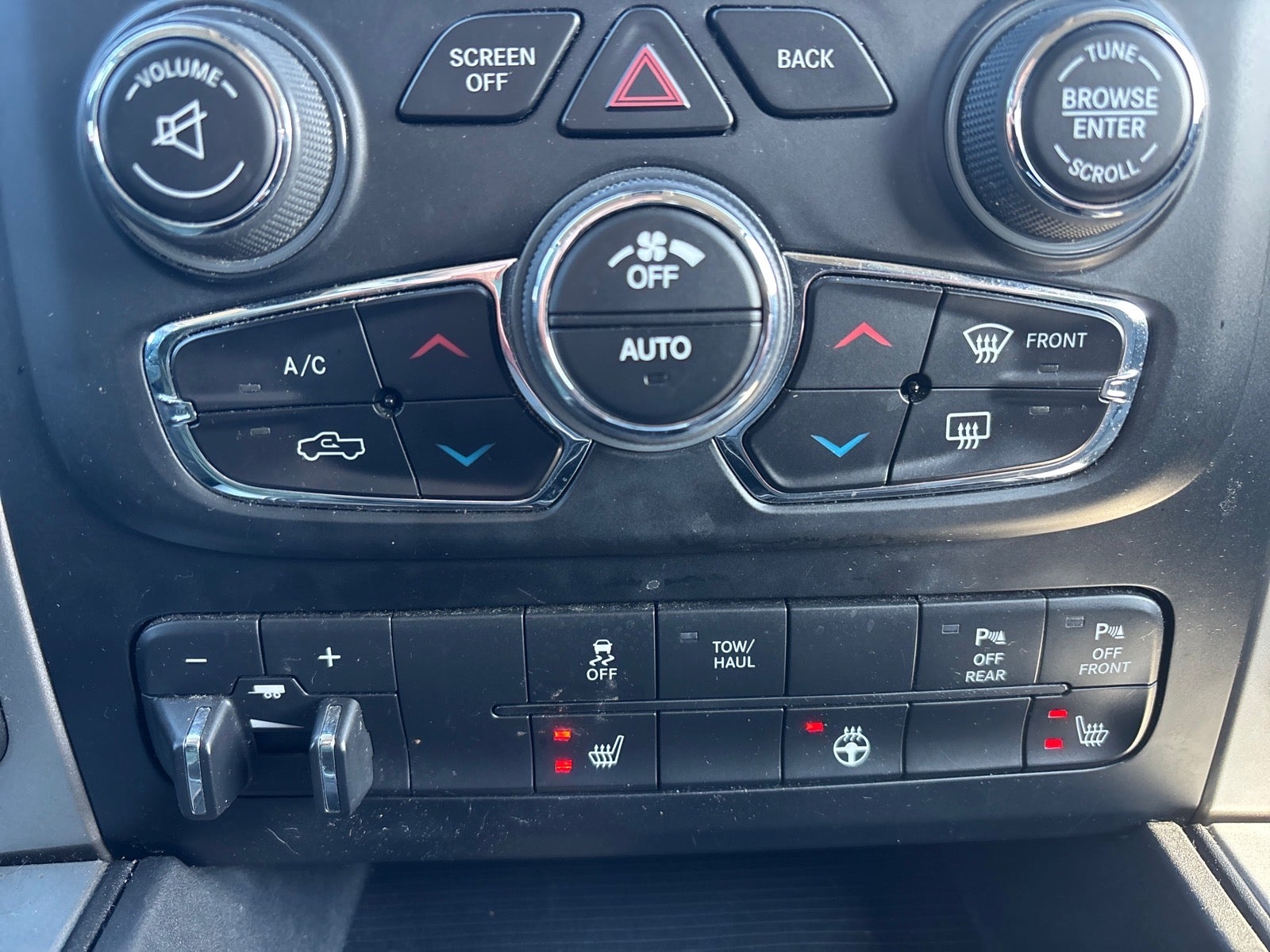 2017 RAM 1500 Big Horn