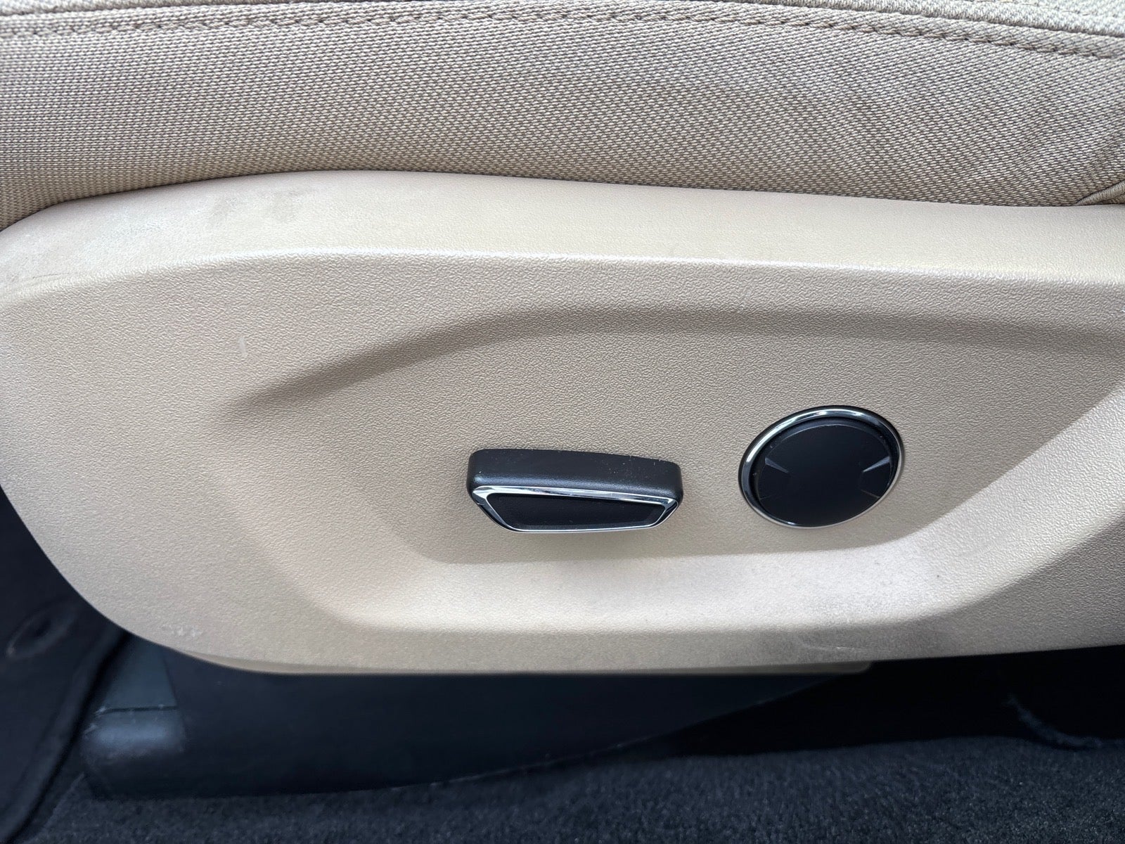 2017 Ford Explorer Base