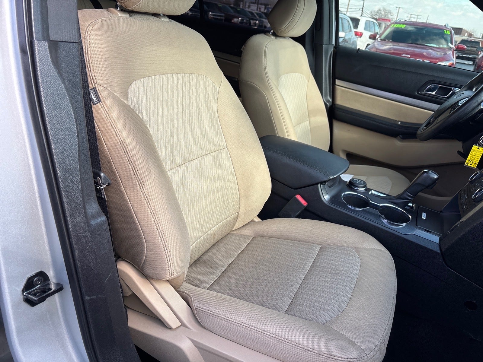 2017 Ford Explorer Base