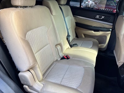2017 Ford Explorer Base