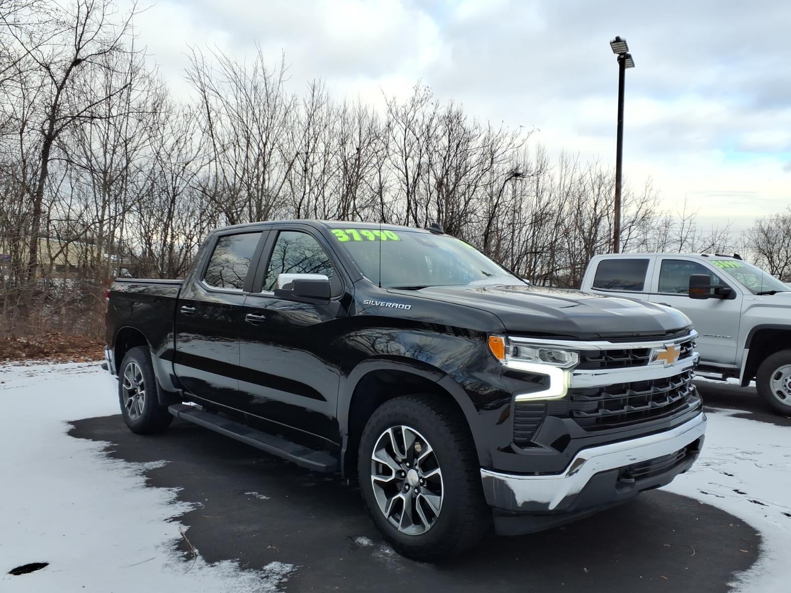 2024 Chevrolet Silverado 1500 LT (2FL)