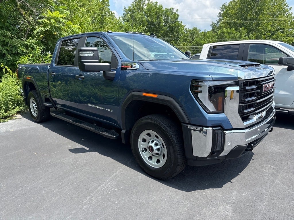 2025 GMC Sierra 2500 HD Pro