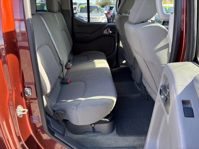 2017 Nissan Frontier SV V6