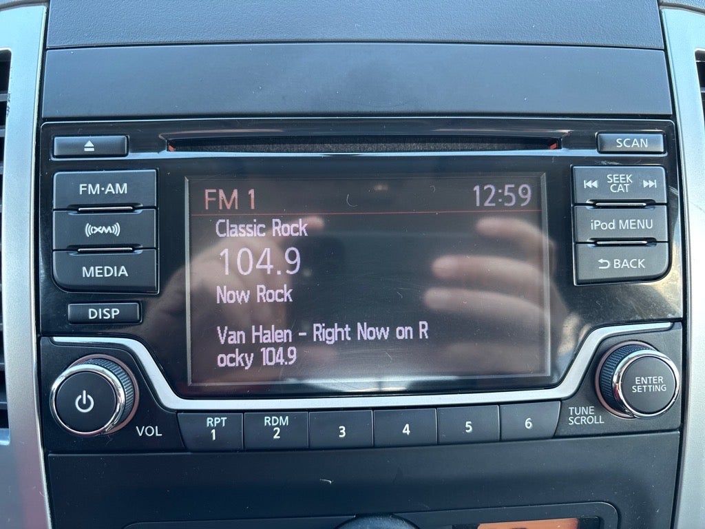 2017 Nissan Frontier SV V6