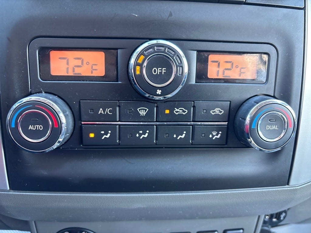 2017 Nissan Frontier SV V6