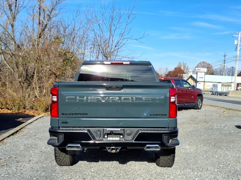 2025 Chevrolet Silverado 1500 Custom Trail Boss