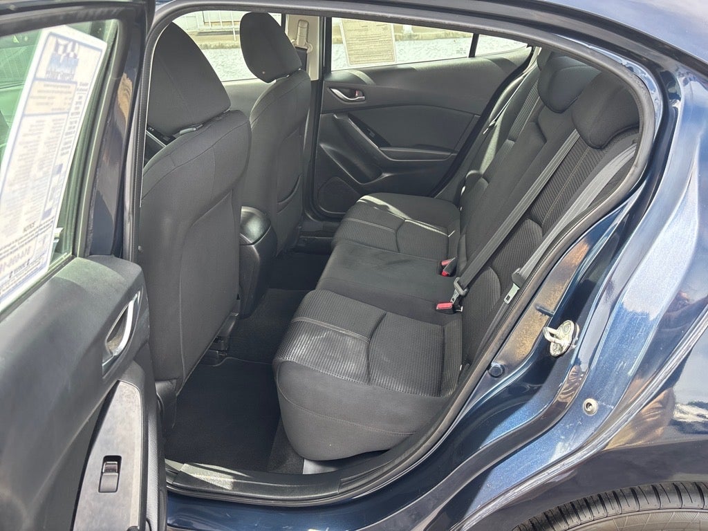 2017 Mazda Mazda3 4-Door Sport