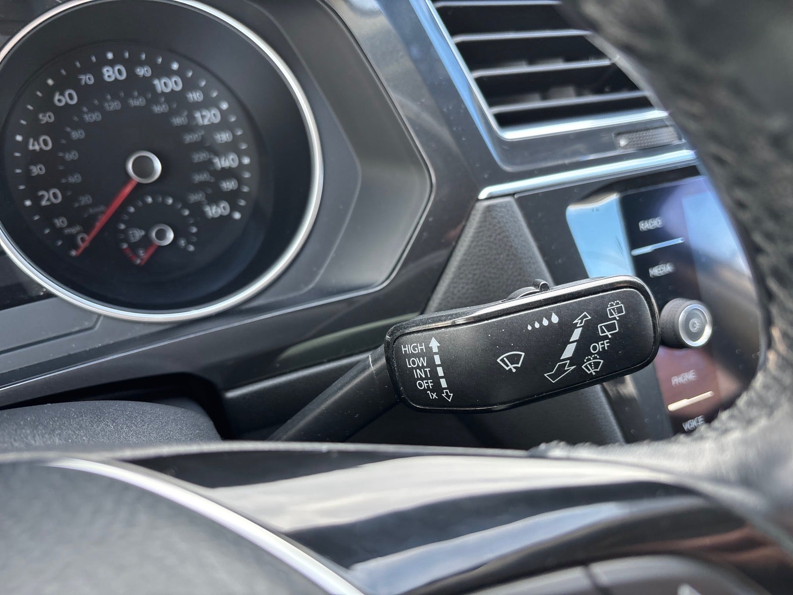 2018 Volkswagen Tiguan SEL