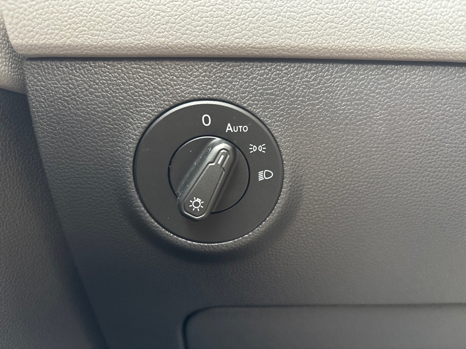 2022 Volkswagen Taos S