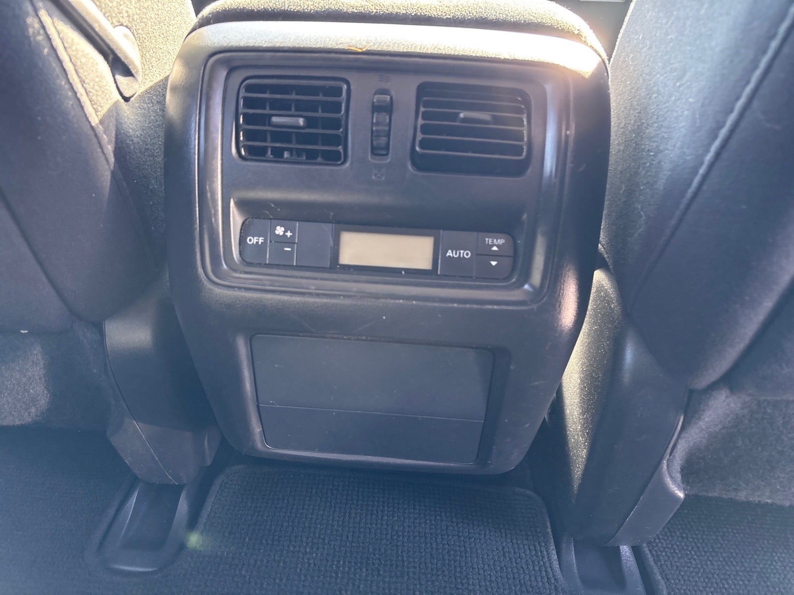 2015 Nissan Pathfinder Platinum