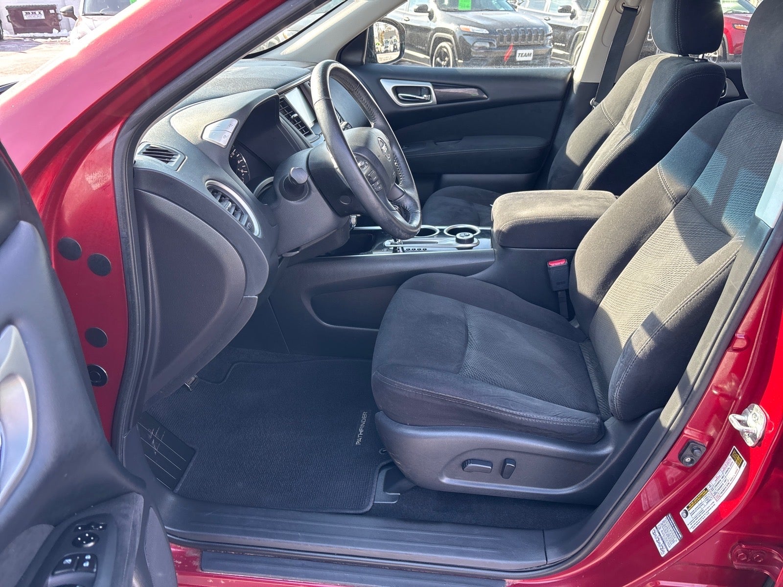 2015 Nissan Pathfinder Platinum