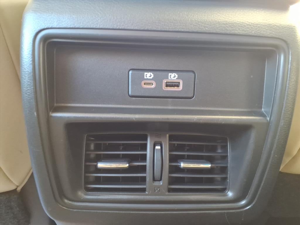 2022 Nissan Murano SV