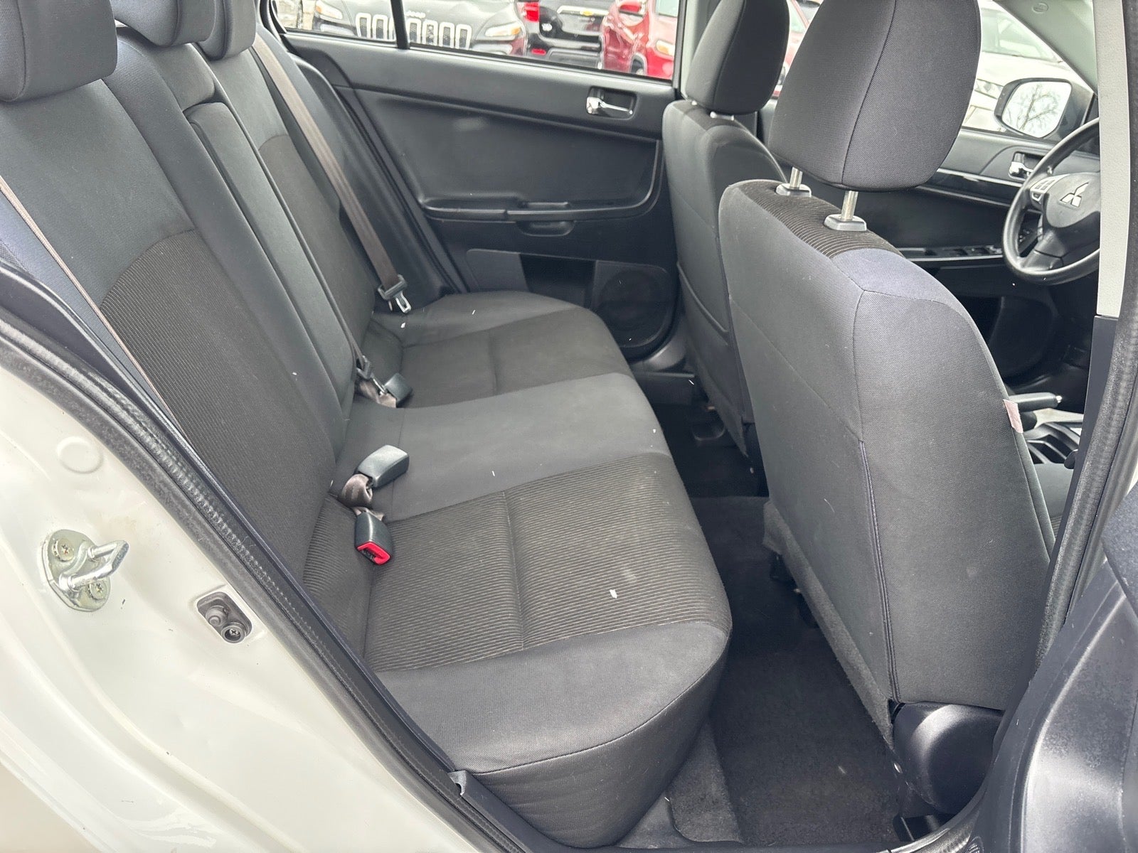 2017 Mitsubishi Lancer ES