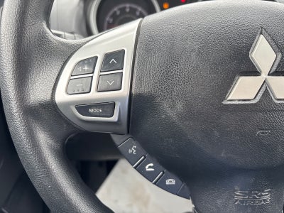 2017 Mitsubishi Lancer ES