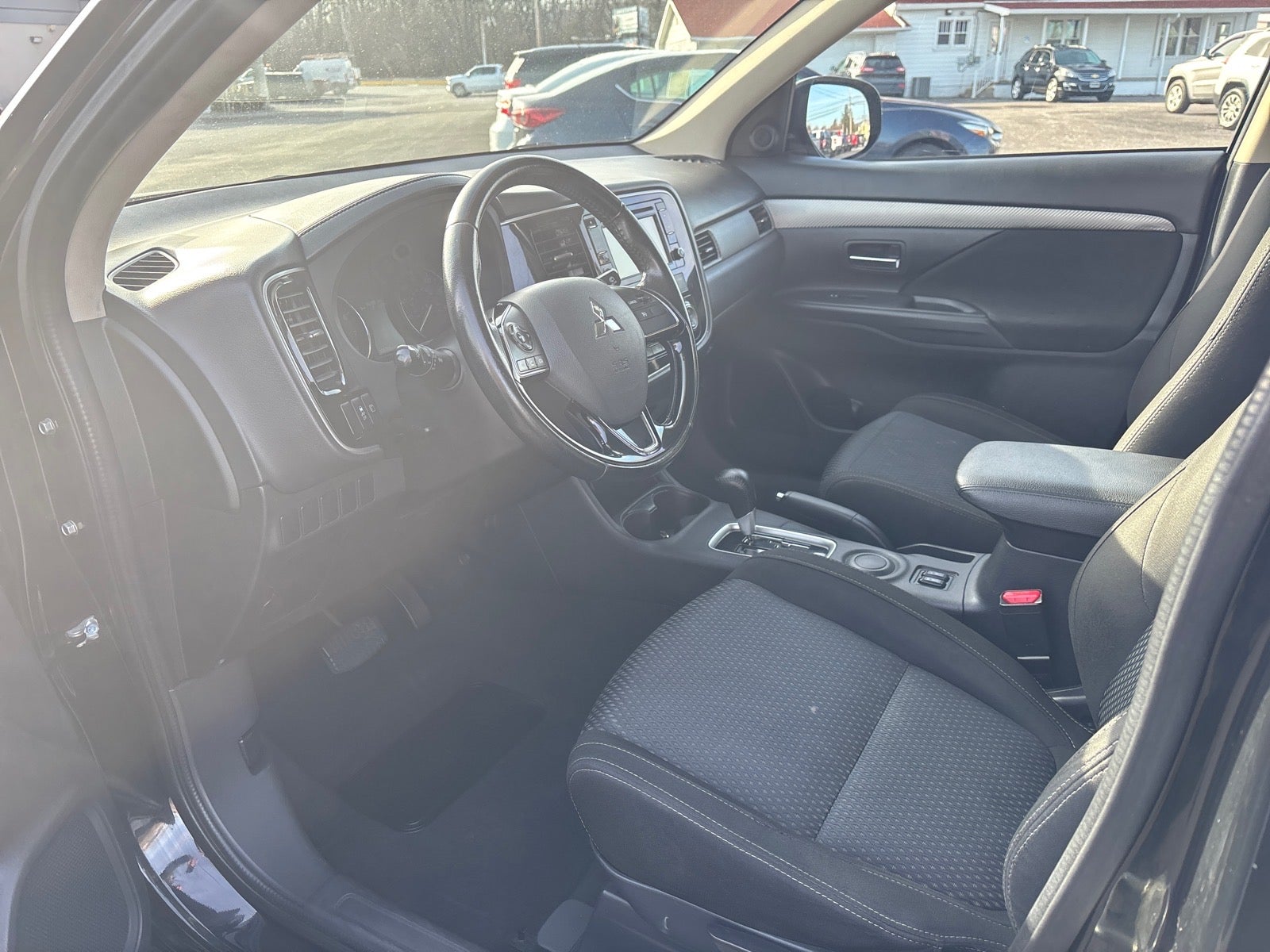 2016 Mitsubishi Outlander SE