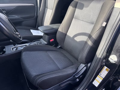 2016 Mitsubishi Outlander SE