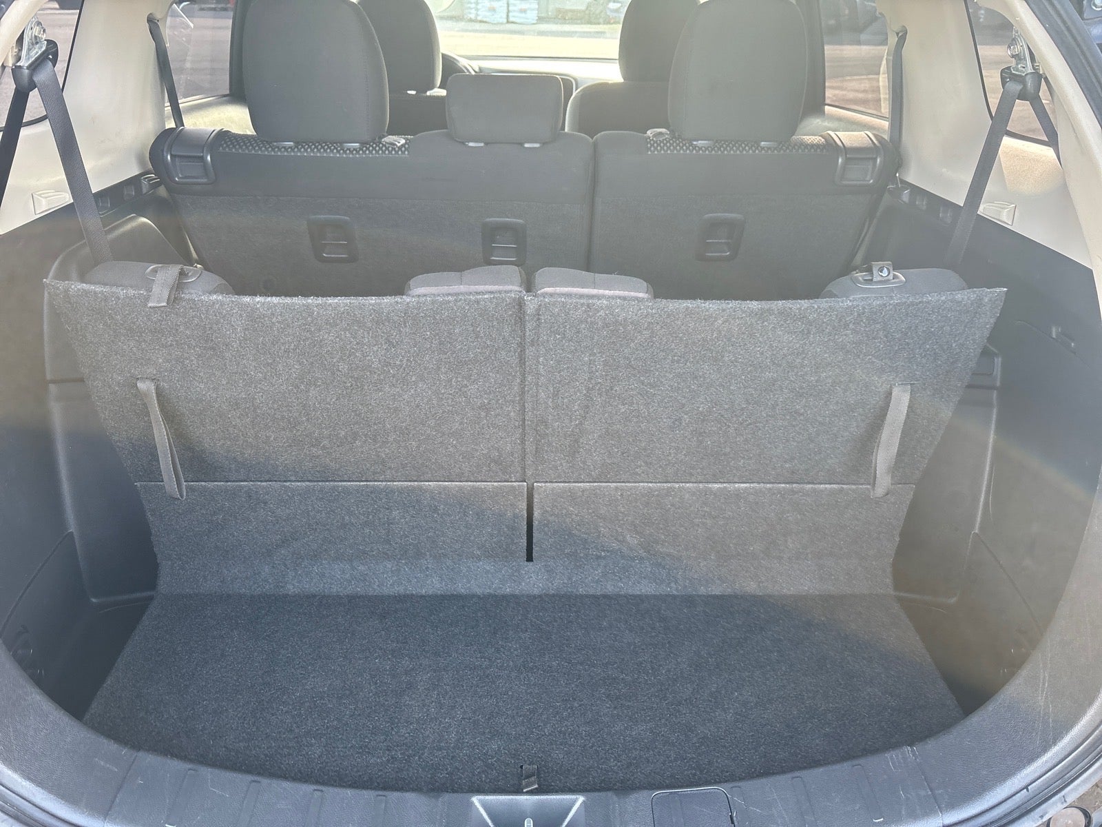 2016 Mitsubishi Outlander SE