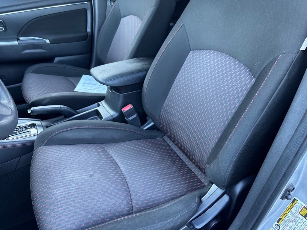 2018 Mitsubishi Outlander Sport ES 2.0