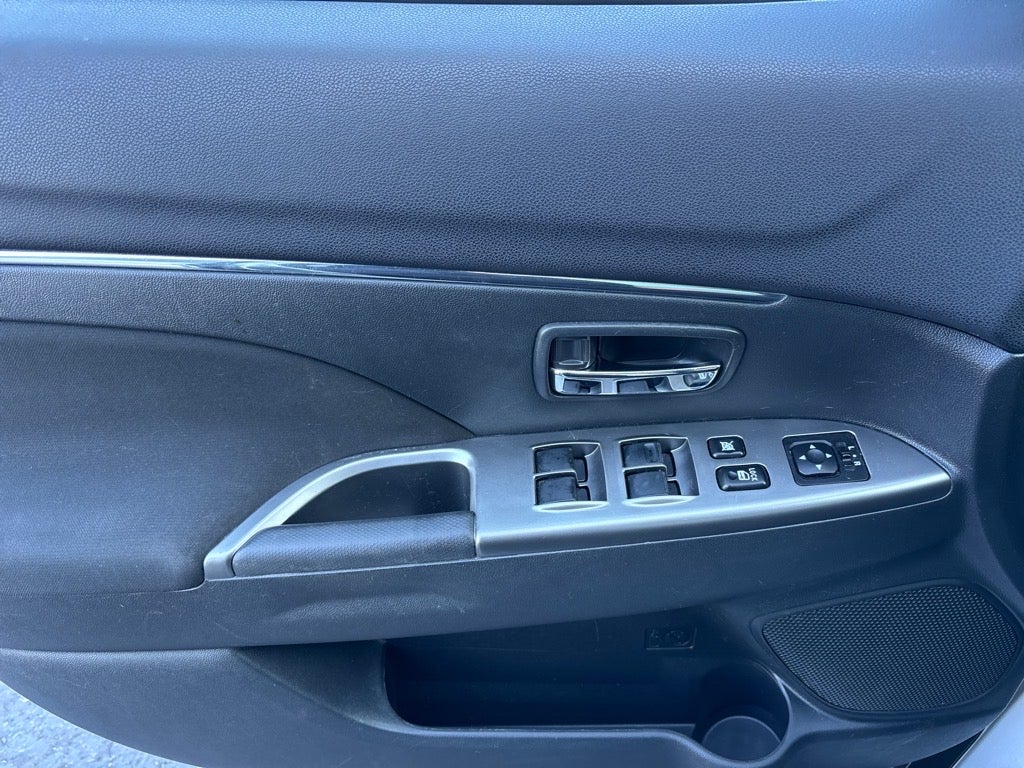 2018 Mitsubishi Outlander Sport ES 2.0