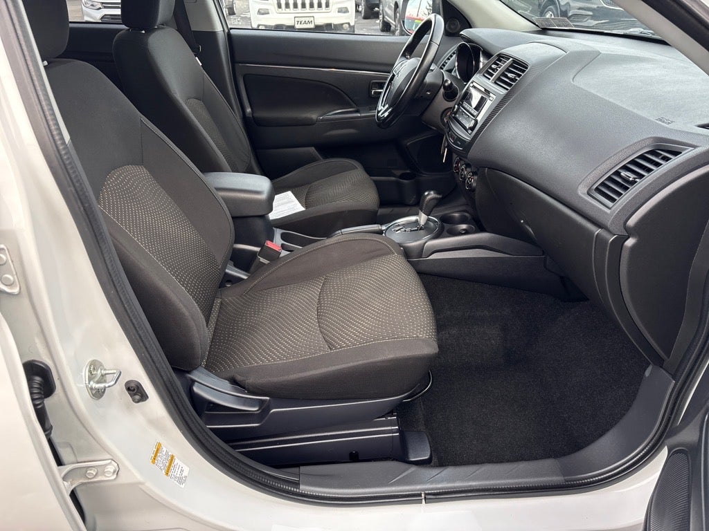 2016 Mitsubishi Outlander Sport 2.0 ES