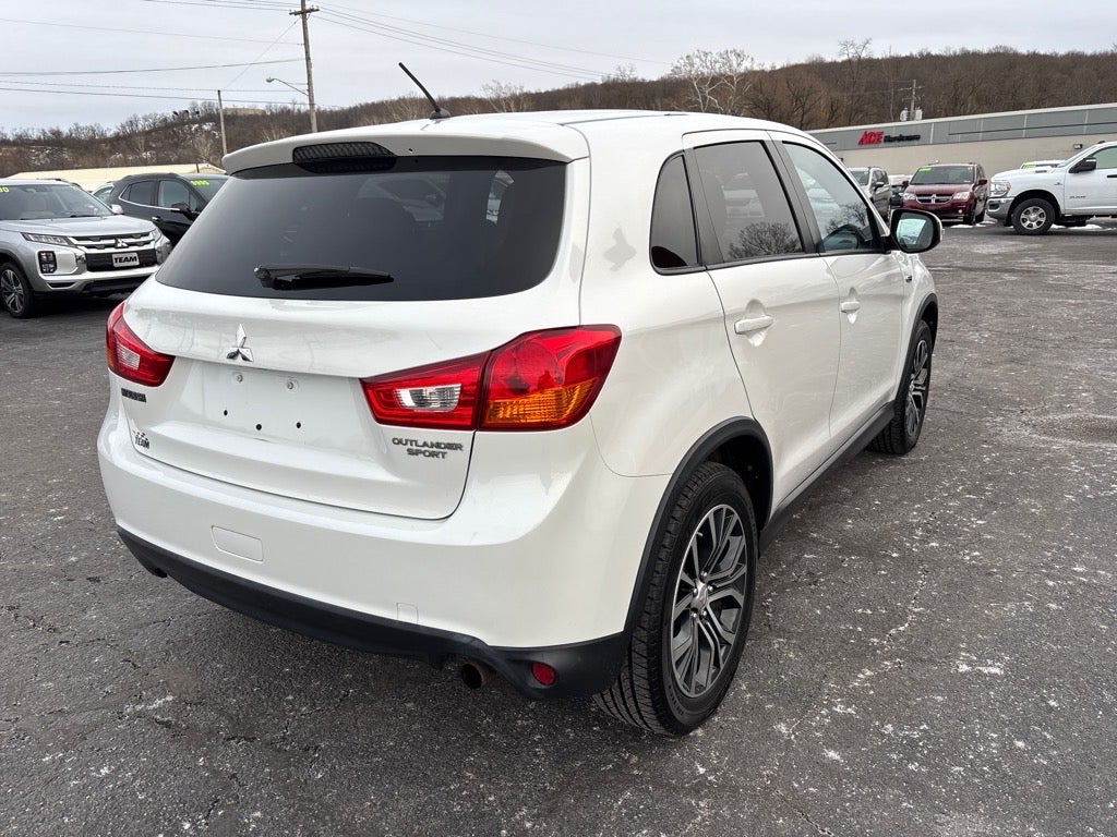 2016 Mitsubishi Outlander Sport 2.0 ES