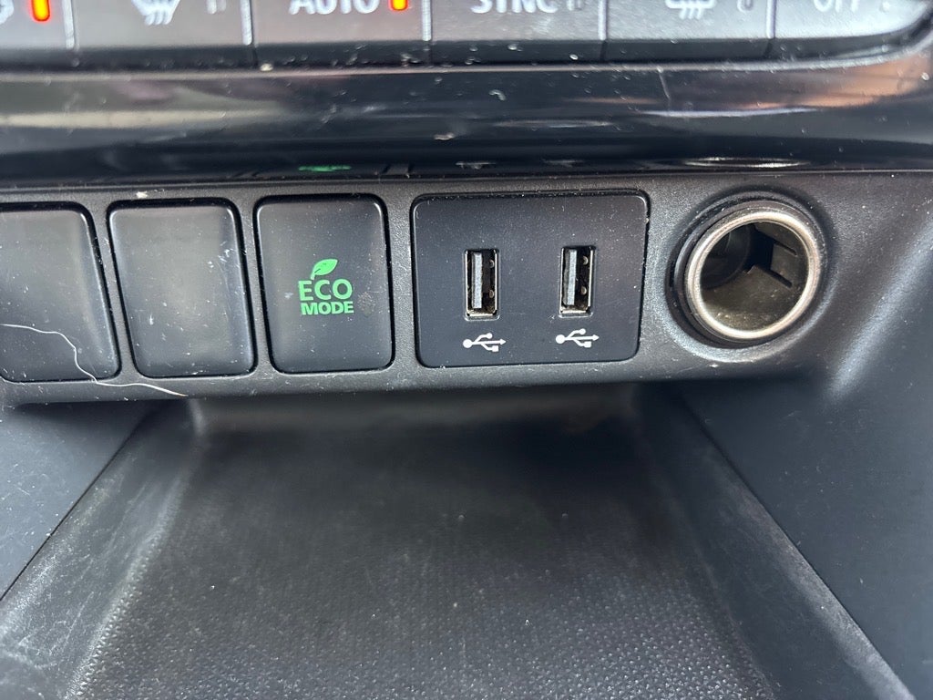 2019 Mitsubishi Eclipse Cross SE