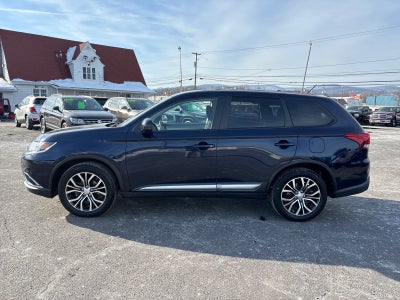 2016 Mitsubishi Outlander SE